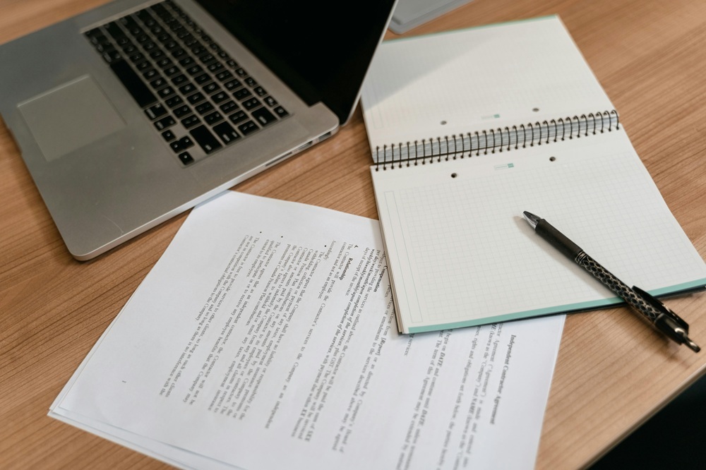 Document flow and transaction paperwork coordination for Warsaw property purchase