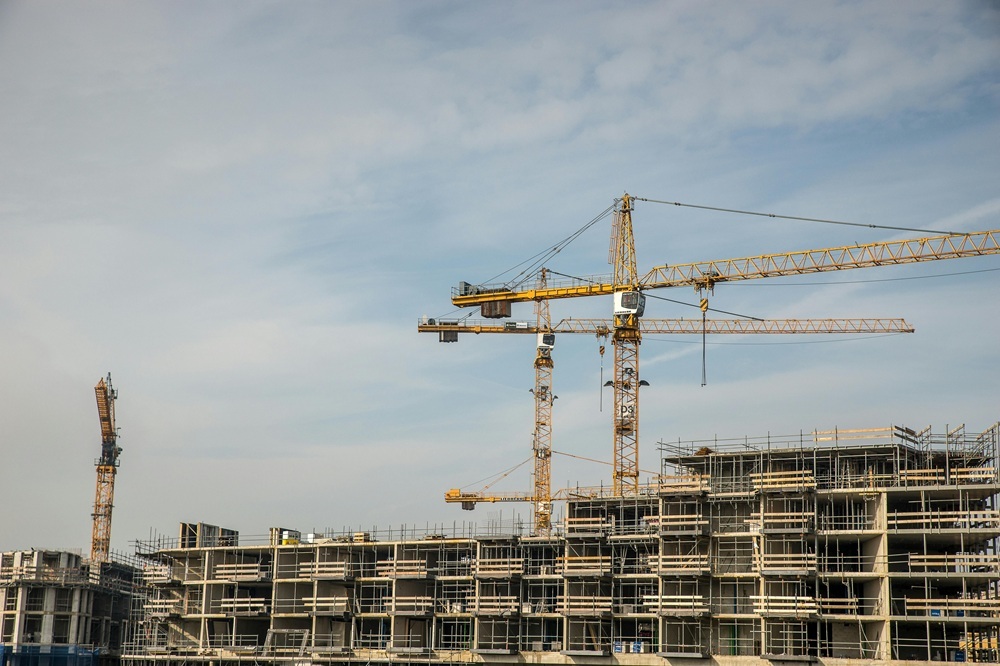 Warsaw developer apartment project — modern residential building in primary market
