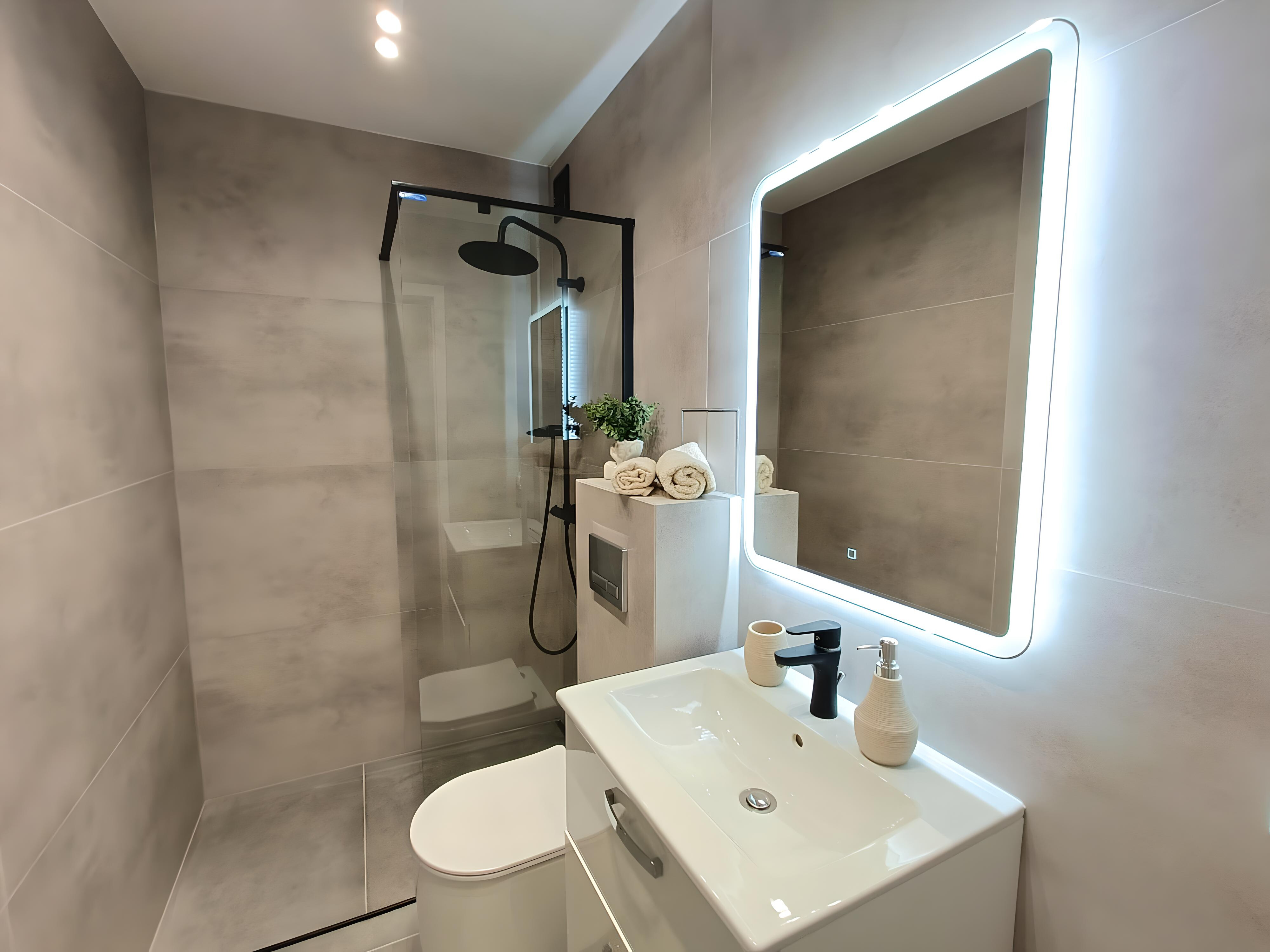 Photo from the Aleja Niepodległości apartment after renovation (10 of 12)