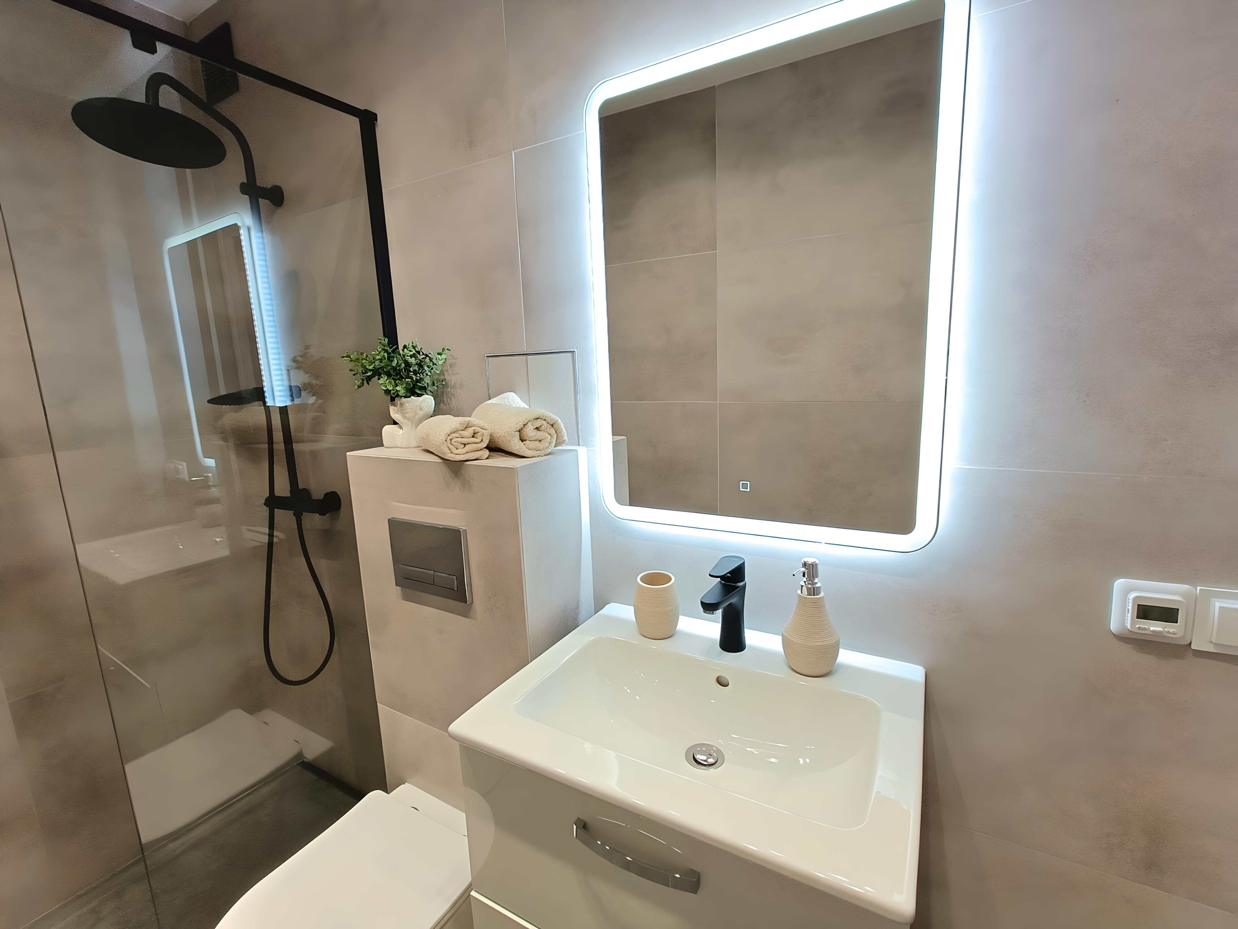 Photo from the Aleja Niepodległości apartment after renovation (11 of 12)