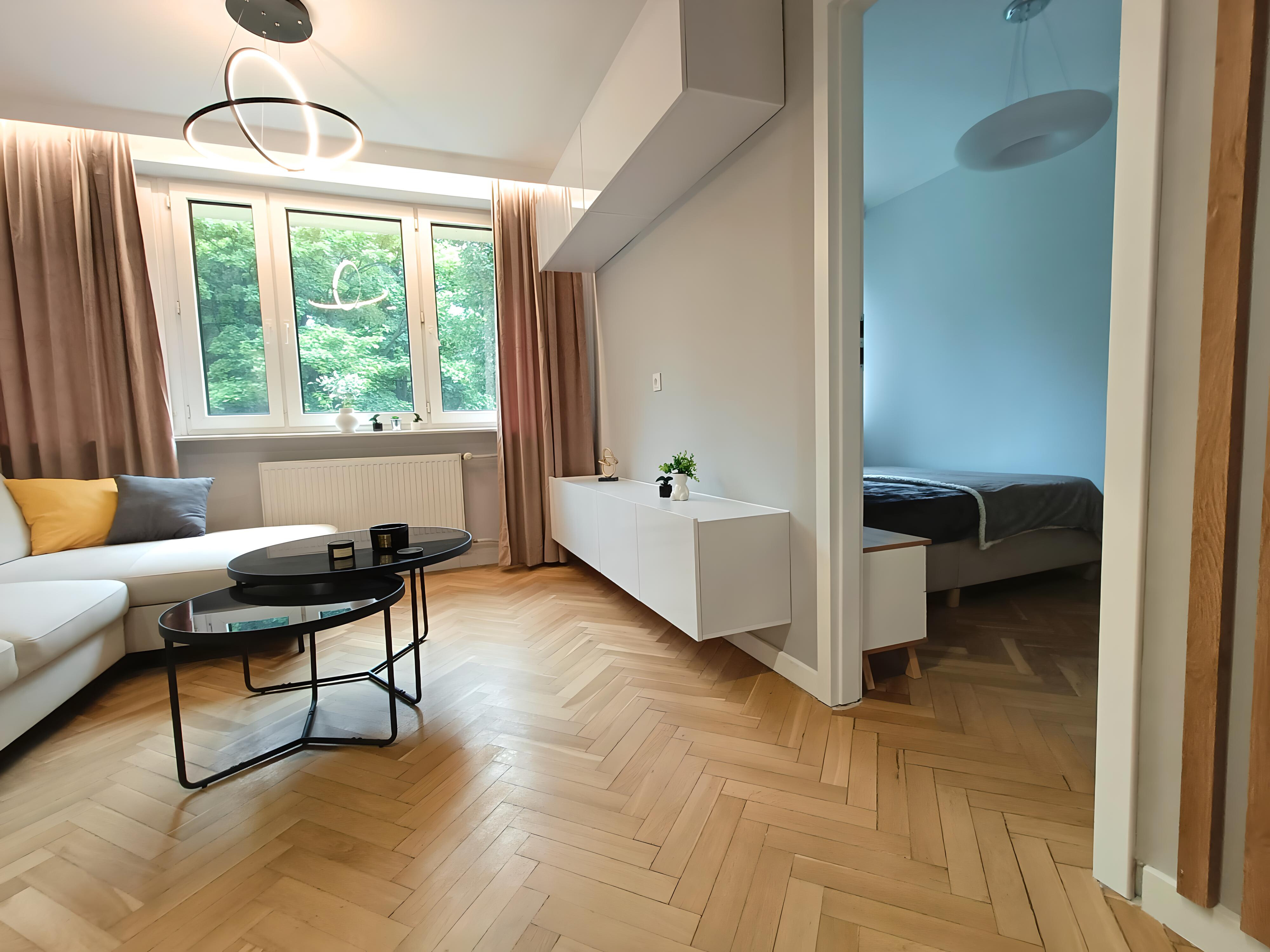Photo from the Aleja Niepodległości apartment after renovation (2 of 12)