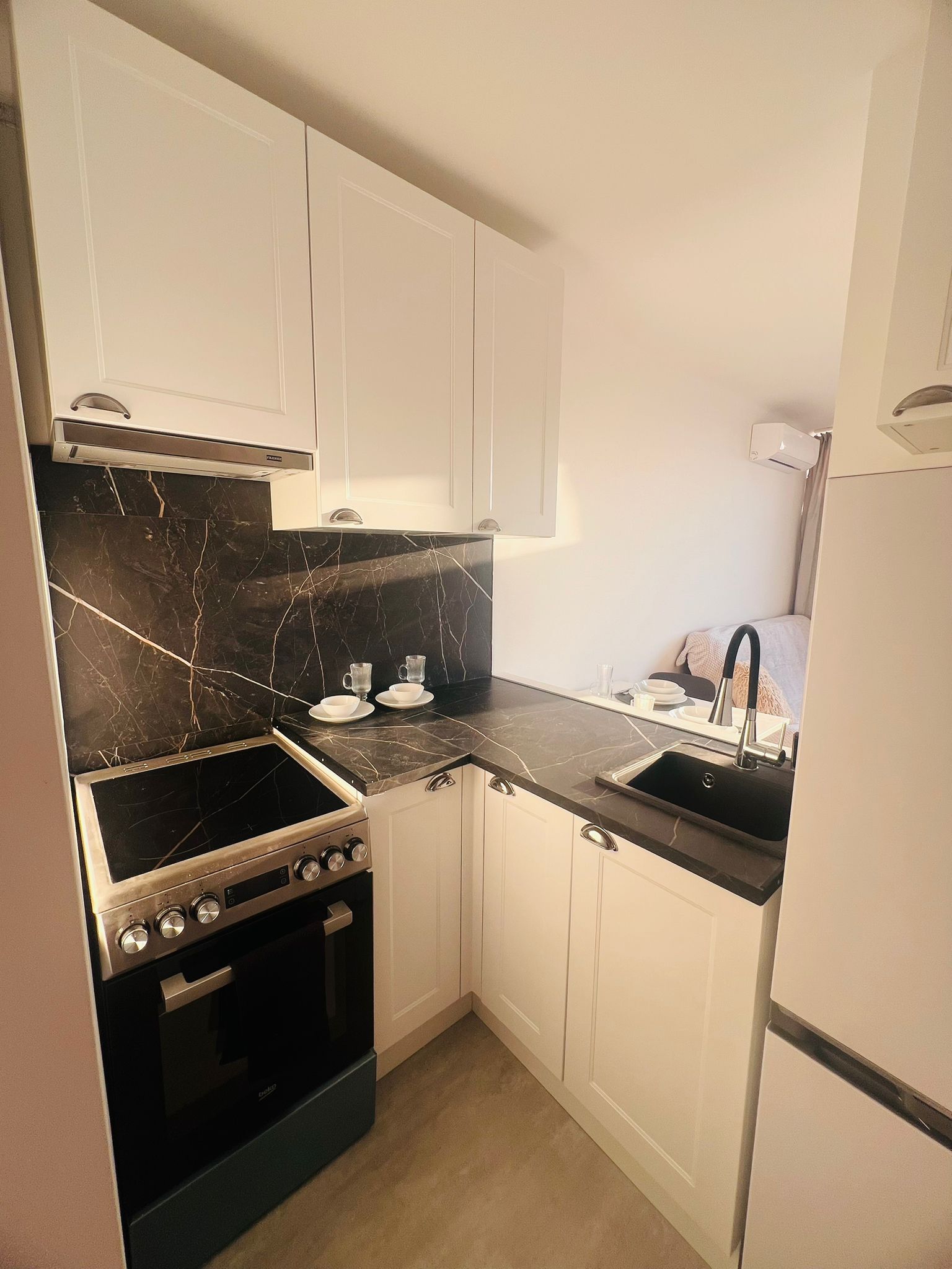 Graniczna Street apartment after renovation (2 of 12)