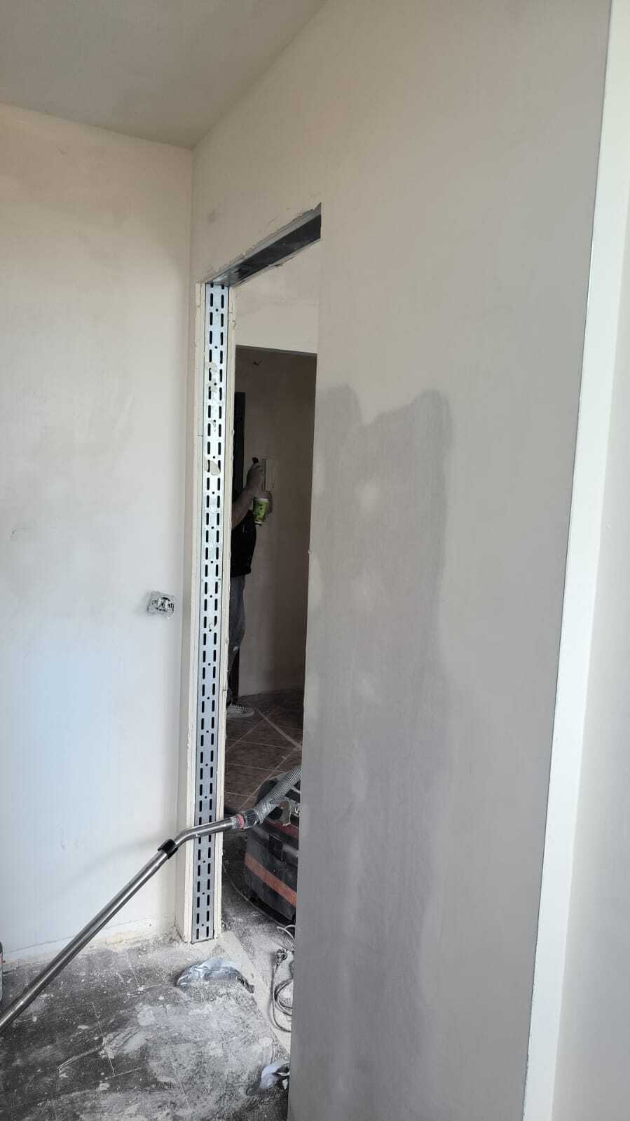 Graniczna Street apartment before renovation (6 of 9)