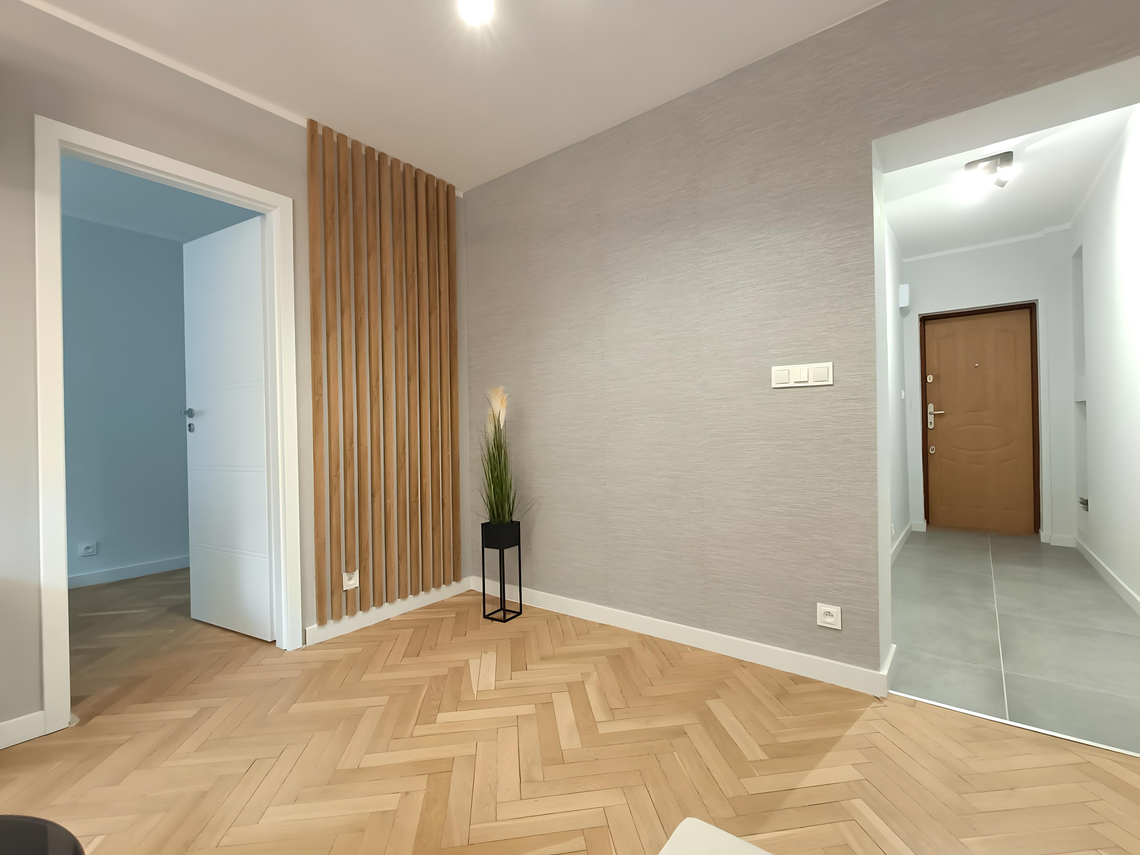 Photo from the Aleja Niepodległości apartment after renovation (4 of 12)