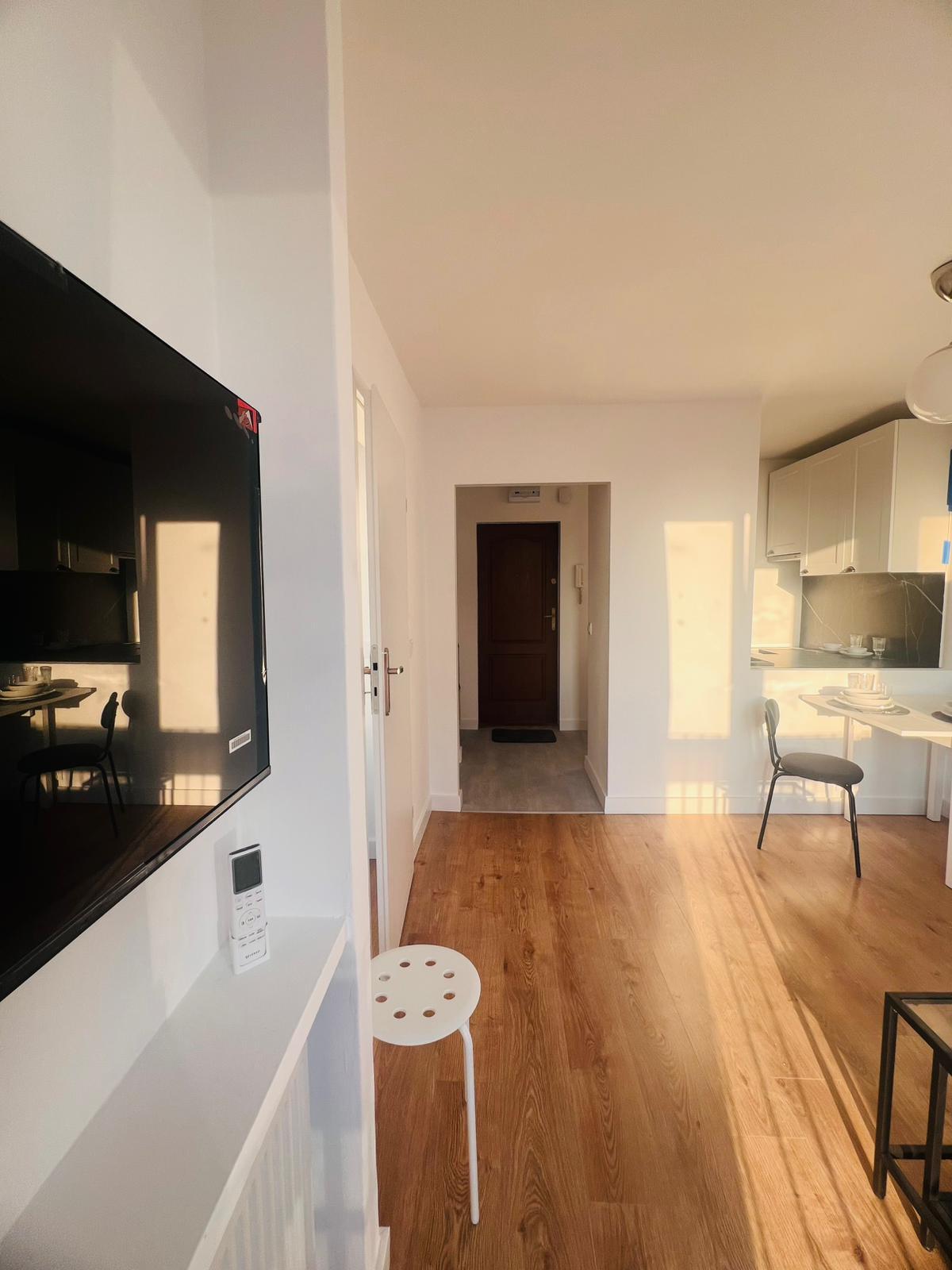 Graniczna Street apartment after renovation (7 of 12)