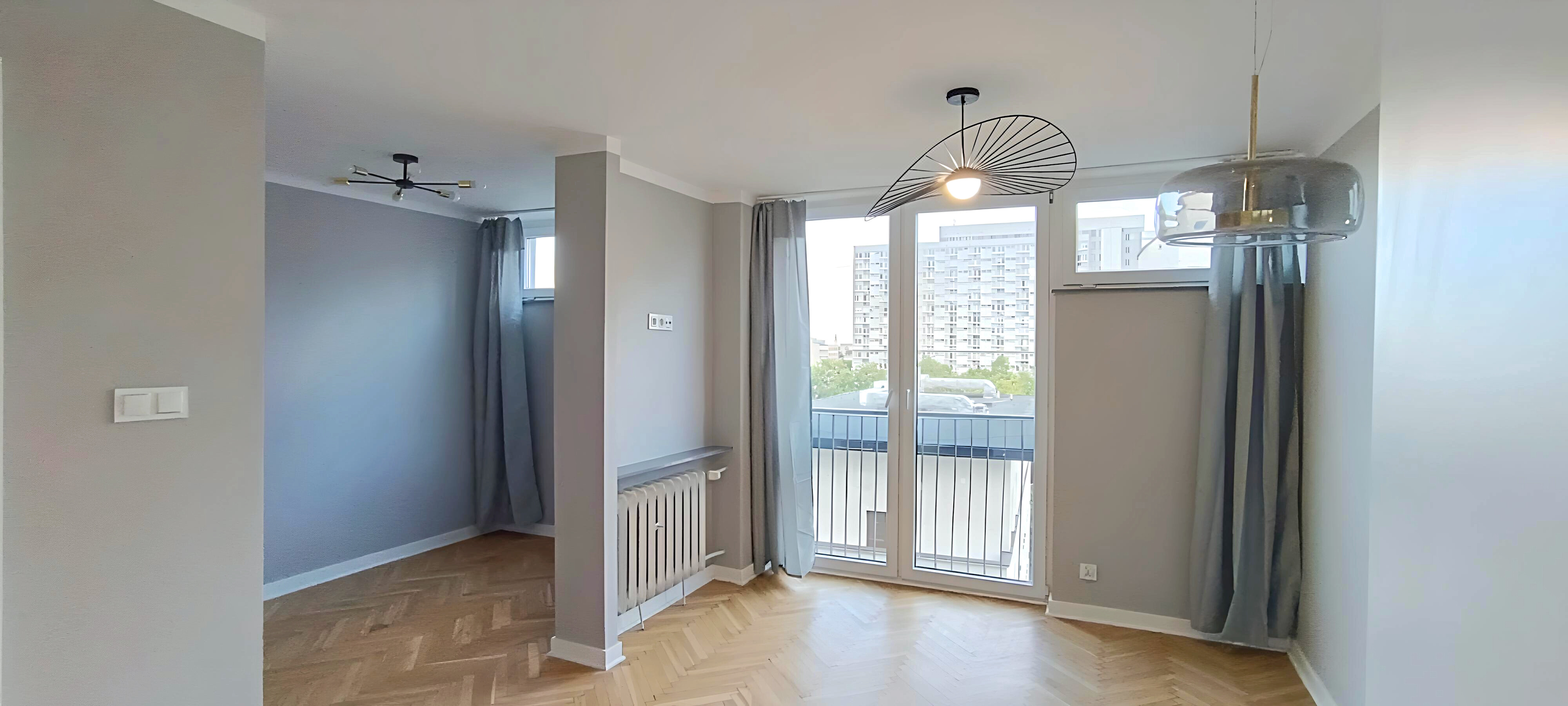 Photo from the Chłodna Street apartment after renovation (3 of 8)