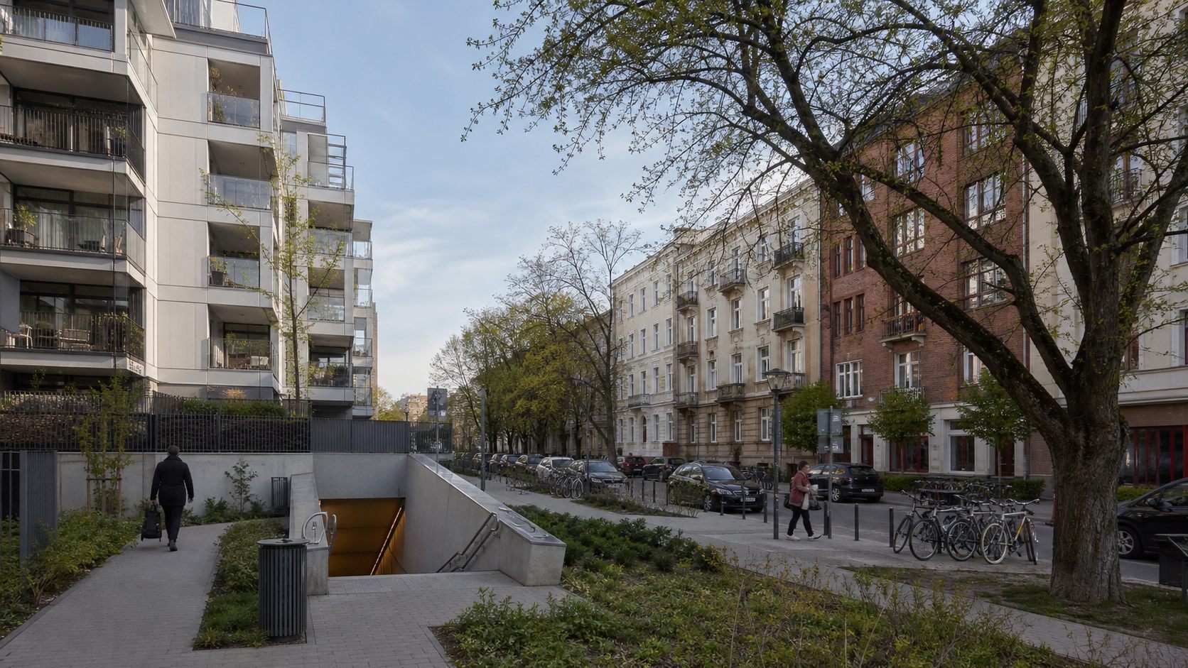 Modern and established apartment buildings in a lived-in Warsaw neighbourhood