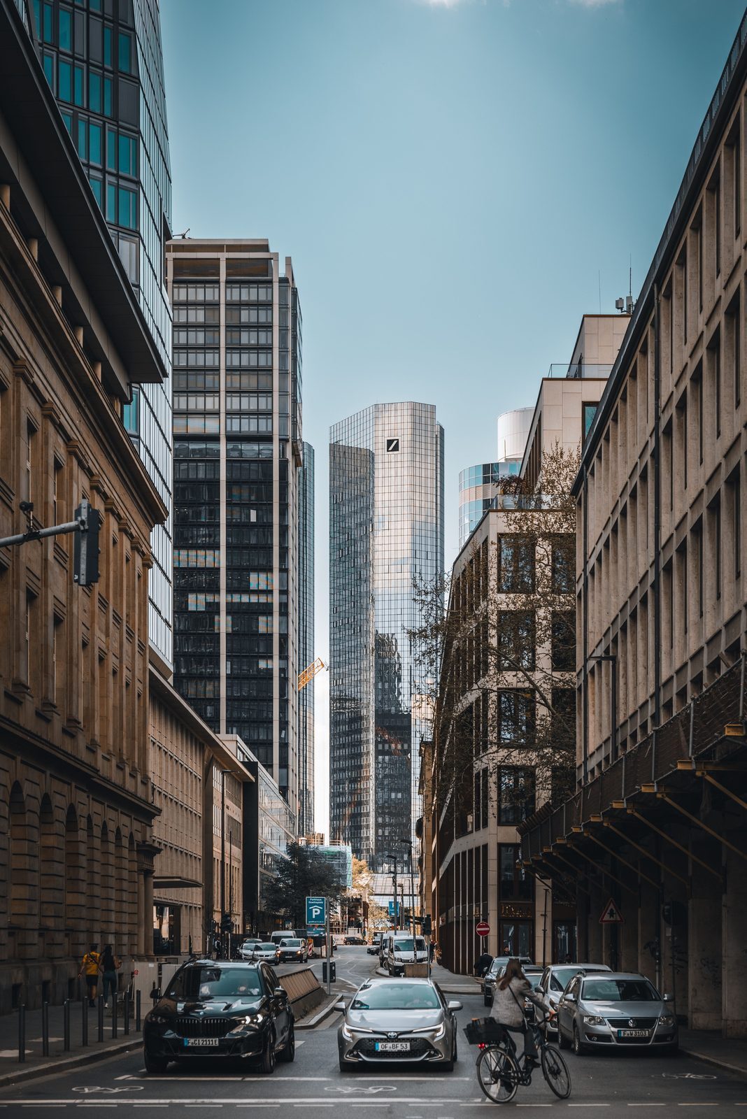 Warsaw business district street considered for professional tenant demand