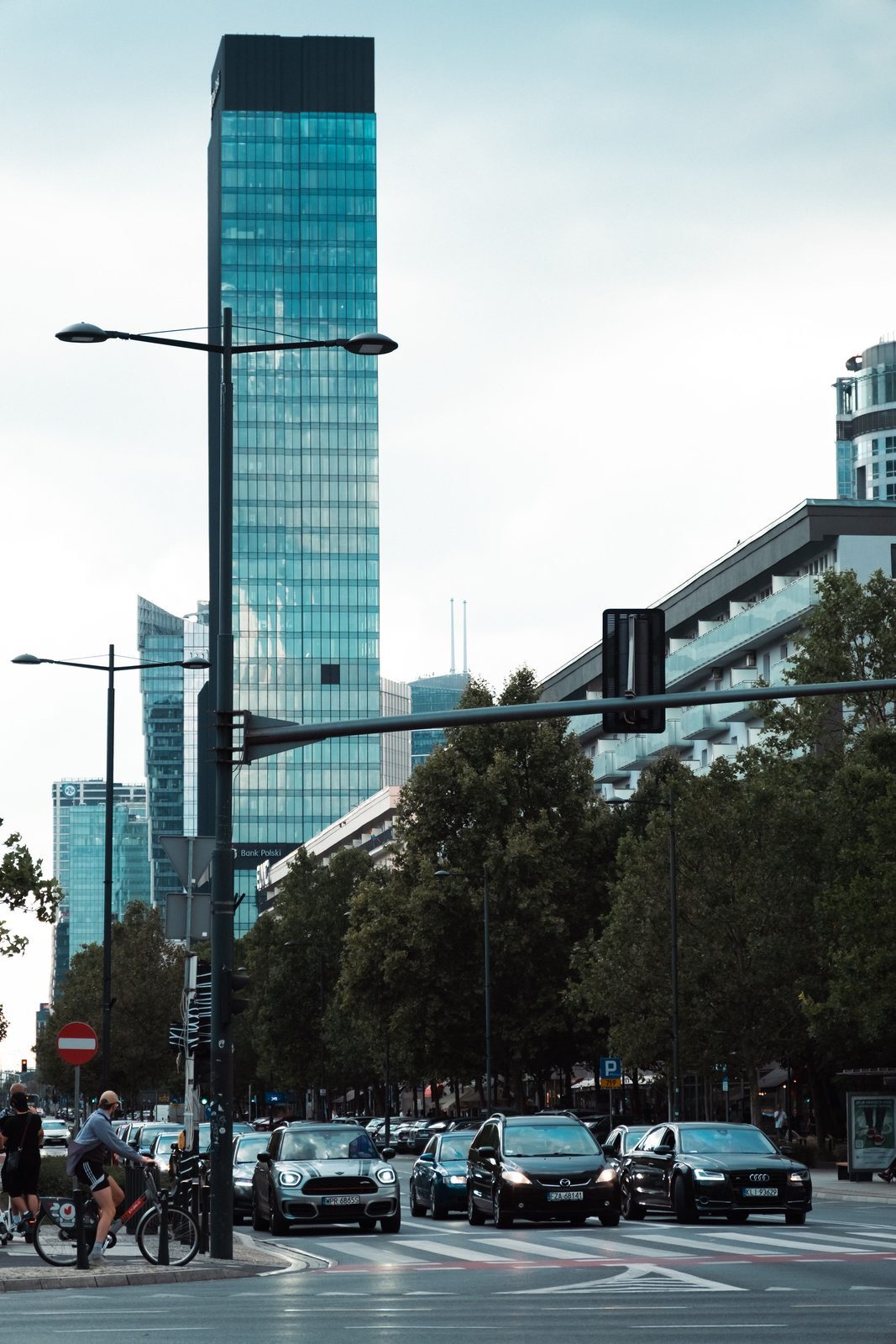 Warsaw central business district traffic illustrating access and operating context